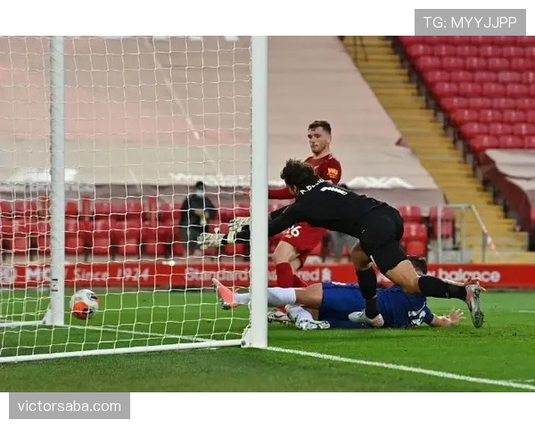 帕尔默回撤接应如何撕开防线：强强对话中的进攻主导与蓝军新引擎机制解析